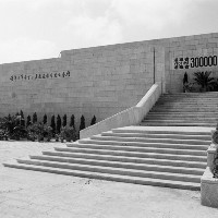 Buy Now Muvee Reviews Bootstrap HTML5 Template